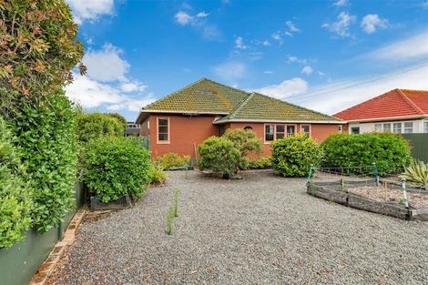 Photo of property in 53 Main Road, Redcliffs, Christchurch, 8081