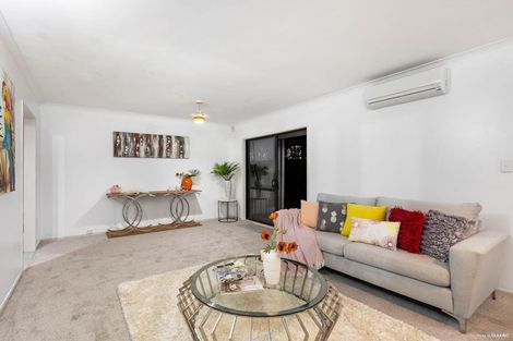 Photo of property in 83 Carnoustie Drive, Wattle Downs, Auckland, 2103