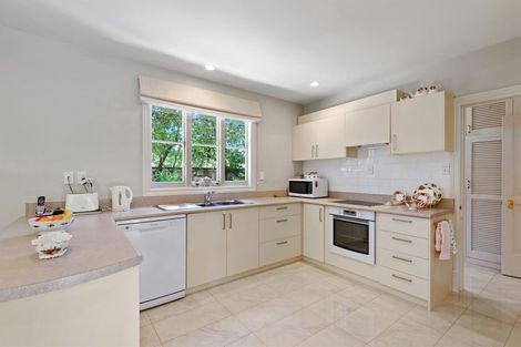 Photo of property in 12 Makora Street, Fendalton, Christchurch, 8041