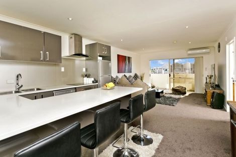 Photo of property in 2d/47 Stanhope Road, Mount Wellington, Auckland, 1051