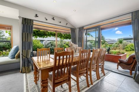 Photo of property in 5 Castalia Drive, Lake Hayes, Queenstown, 9304
