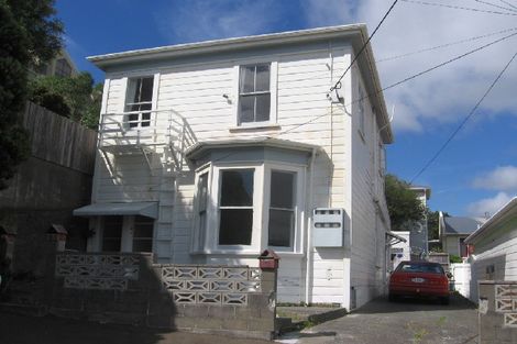 Photo of property in 51 Scarborough Terrace, Mount Victoria, Wellington, 6011