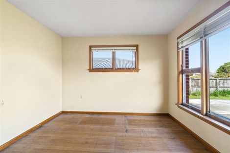 Photo of property in 5 Rowley Avenue, Hillmorton, Christchurch, 8025