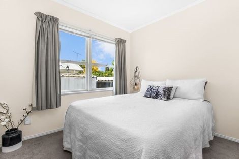 Photo of property in 1/10 Oregon Place, Papakura, 2110