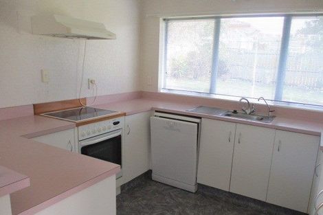 Photo of property in 2 Barraud Place, Pukehangi, Rotorua, 3015