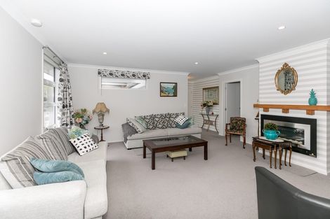 Photo of property in 99 Dixon Road, Glenview, Hamilton, 3206