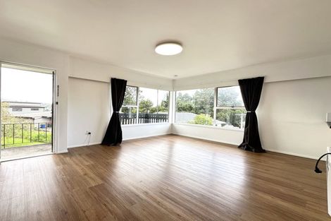 Photo of property in 2/20 Nigel Road, Browns Bay, Auckland, 0630