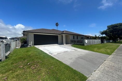 Photo of property in 76a Topaz Drive, Papamoa Beach, Papamoa, 3118