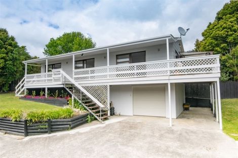 Photo of property in 834b Whangaparaoa Road, Manly, Whangaparaoa, 0930