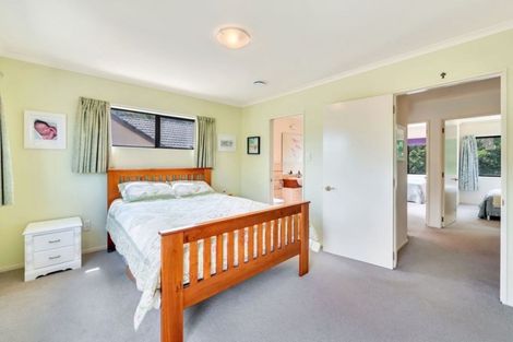 Photo of property in 34 Villanova Place, Albany, Auckland, 0632