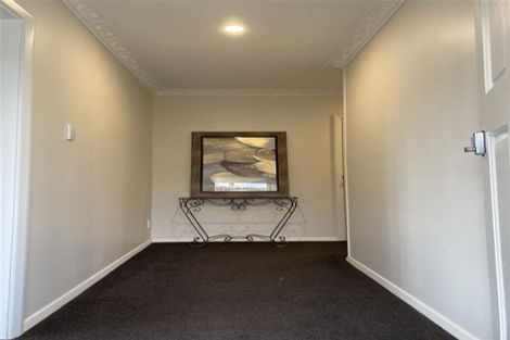 Photo of property in 9 Mappleton Avenue, Burnside, Christchurch, 8053