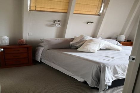 Photo of property in 2/8 Theodora Place, Mairangi Bay, Auckland, 0630