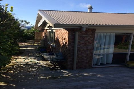 Photo of property in 25-25a Mill Street, Westport, 7825