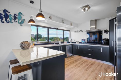 Photo of property in 5 Marina Way, Athenree, Katikati, 3177
