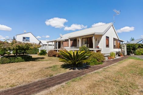 Photo of property in 18 Kingfisher Way, Te Kowhai, Hamilton, 3288