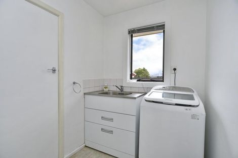 Photo of property in 11 Quebec Place, Wainoni, Christchurch, 8061