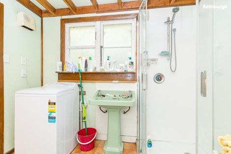 Photo of property in 20 Cosy Dell Road, North Dunedin, Dunedin, 9016