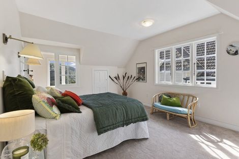 Photo of property in 76 Upland Road, Kelburn, Wellington, 6012