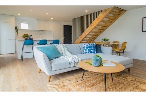 Photo of property in 1/23 Hills Road, Edgeware, Christchurch, 8013