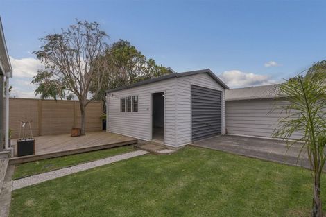 Photo of property in 6 Aputa Avenue, Te Puru, Thames, 3575