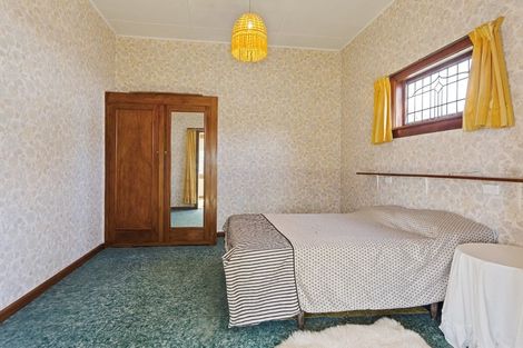 Photo of property in 22 High Street, Hawarden, 7385