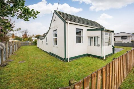 Photo of property in 45 Avenue Road, Foxton, 4814