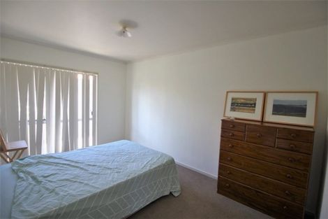 Photo of property in 65 Diomede Glade, Flagstaff, Hamilton, 3210