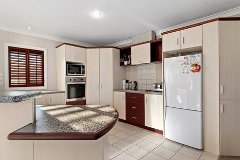 Photo of property in 2 Harbourside Way, Welcome Bay, Tauranga, 3112