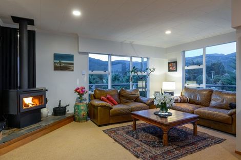 Photo of property in 120 Rarangi Beach Road, Rarangi, Blenheim, 7273