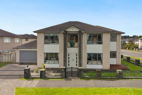 Photo of property in 1 Creggan Crescent, Flat Bush, Auckland, 2019