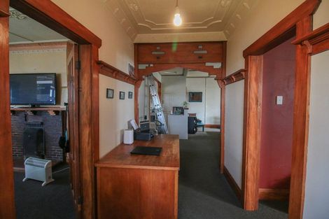 Photo of property in 32 Ocean Beach Road, Bluff, 9814