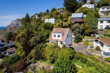 Photo of property in 32 Motu Street, Saint Clair, Dunedin, 9012