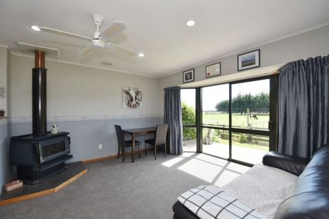 Photo of property in 305 Wallacetown Lorneville Highway, Makarewa, Invercargill, 9874