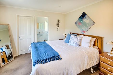 Photo of property in 89 Kentwood Drive, Woodridge, Wellington, 6037