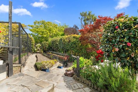 Photo of property in 10 Powell Crescent, Ilam, Christchurch, 8041