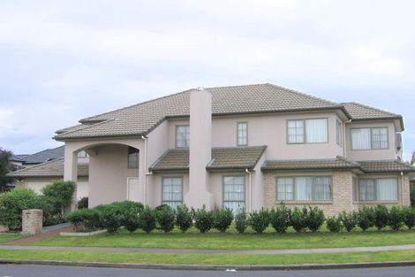 Photo of property in 1 Rialto Court, East Tamaki Heights, Auckland, 2016