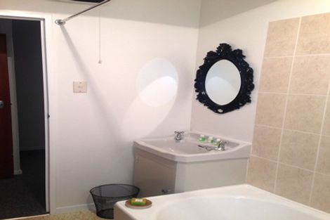 Photo of property in 11/171 Queens Drive, Lyall Bay, Wellington, 6022