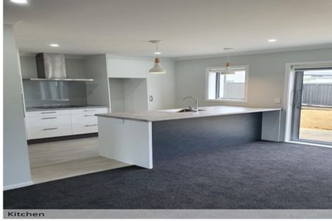 Photo of property in 6 Tieke Lane, Kenepuru, Porirua, 5022