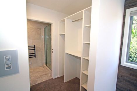 Photo of property in 5 Waterloo Place, Westown, New Plymouth, 4310