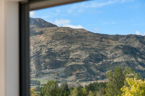 Photo of property in 11 Sarges Way, Lake Hawea, Wanaka, 9382