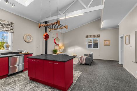 Photo of property in 171 Tara Road, Mangawhai, 0573