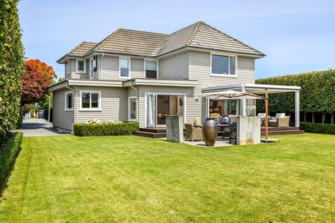 Photo of property in 118 Hamilton Avenue, Ilam, Christchurch, 8041