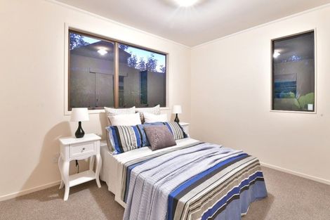 Photo of property in 73 Arran Road, Browns Bay, Auckland, 0630