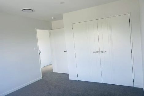 Photo of property in 33 Kotuitui Drive, Wainui, Silverdale, 0992