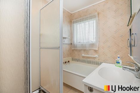 Photo of property in 11a Christmas Road, Manurewa, Auckland, 2102