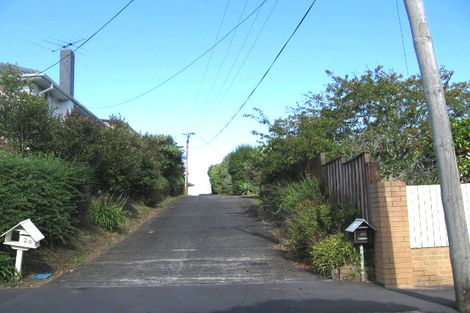 Photo of property in 22 Howard Road, Northcote, Auckland, 0627