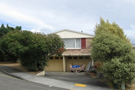 Photo of property in 6 Kukupa Grove, Heretaunga, Upper Hutt, 5018