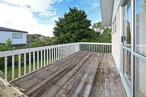 Photo of property in 112 Weatherly Road, Torbay, Auckland, 0630