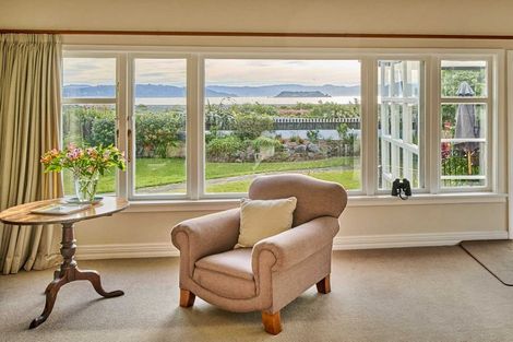 Photo of property in 1 Heketara Street, Eastbourne, Lower Hutt, 5013