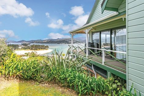 Photo of property in 195 Paku Drive, Tairua, 3508